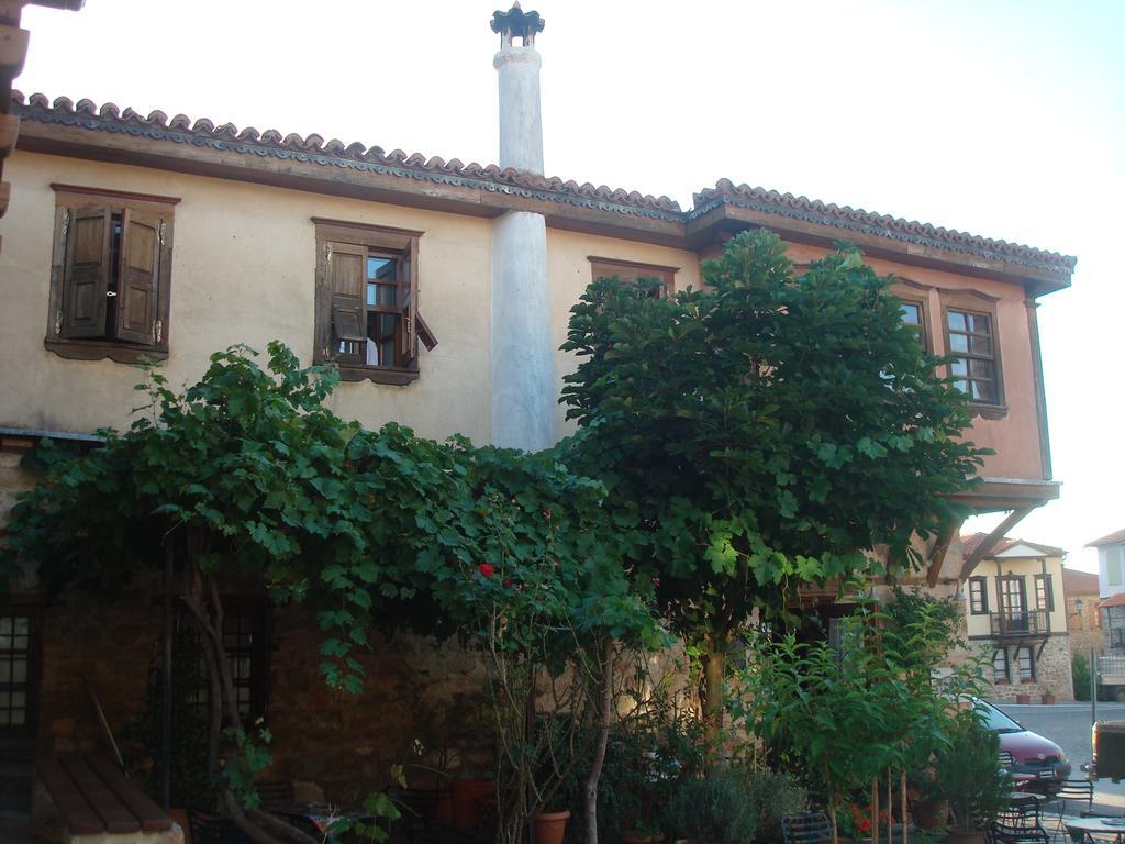 Oikia Alexandrou Traditional Inn Arnaía Dış mekan fotoğraf